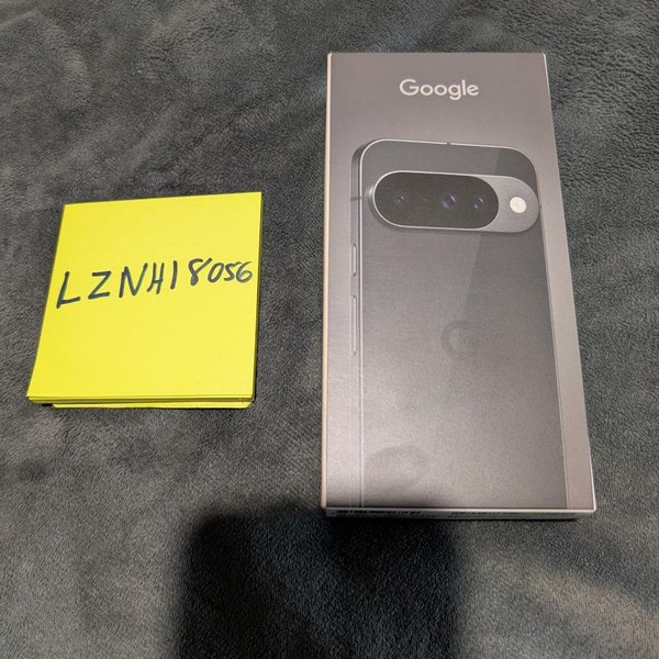 Google Pixel 10 - Unlocked, 128 GB, Obsidian, GLBW0