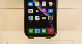 Good
													Apple iPhone Xr - AT&T, Black, 64 GB, A1984, photo 1 of 5