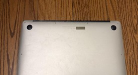 Good
													MacBook Air 2017 - 13" - I5, Silver, 128 GB, 8 GB, photo 4 of 9