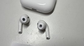 Used
													Apple AirPods Pro 2 - USB-C, photo 3 of 3