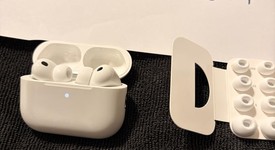 Used
													Apple AirPods Pro 3, photo 2 of 5