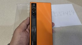 Mint
													REDMAGIC 10 Air - Unlocked, Orange, 512 GB, 16 GB, photo 4 of 11