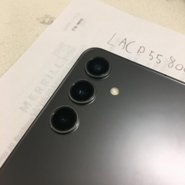 Samsung Galaxy S24 - Unlocked, 256 GB, Black, 8 GB, SM-S921U1