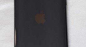 Good
													Apple iPhone SE 2nd Gen 2020 - AT&T, Black, 64 GB, A2275, photo 3 of 3