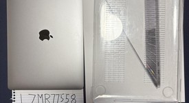 Good
													MacBook Pro 2020 - 13" - Apple M1, Gray, 256 GB, 16 GB, photo 1 of 6