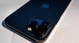 Good
													Apple iPhone 12 Pro Max - Unlocked, Graphite, 128 GB, A2342, photo 3 of 10