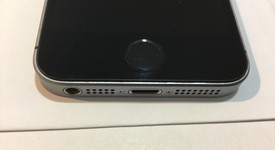 Good
													Apple iPhone SE 1st Gen 2016 - Verizon, Grey, 64 GB, A1662, photo 2 of 10