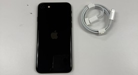 Mint
													Apple iPhone SE 3rd Gen 2022 - Unlocked, Midnight, 64 GB, A2595, photo 2 of 7