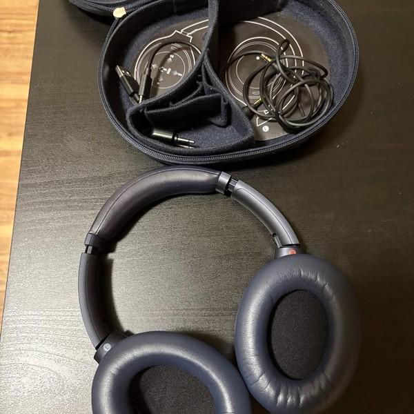 Sony WH-1000XM4 - Blue