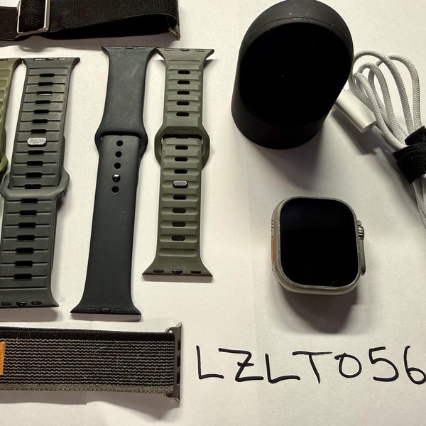 Apple Watch Ultra 49mm - Unlocked, Titanium, A2622