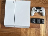 PlayStation 4 Slim