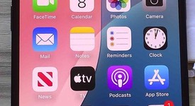 Mint
													Apple iPhone 15 - T-Mobile, Black, 128 GB, A2846, photo 1 of 12