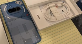 Mint
													Nothing Phone 3a - Unlocked, Blue, 256 GB, 12 GB, photo 4 of 12