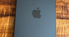 Mint
													Apple iPhone 15 Pro Max - Unlocked, Black, 256 GB, A2849, photo 4 of 9