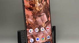 Good
													Google Pixel 8 - Verizon, Rose, 128 GB, 8 GB, GKWS6, mmWave 5G, photo 1 of 8