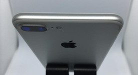 Good
													Apple iPhone 7 Plus - AT&T, Silver, 128 GB, 3 GB, A1784, photo 5 of 8