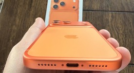 Mint
													Apple iPhone 17 Pro Max - Unlocked, Cosmic Orange, 256 GB, A3257, photo 4 of 7