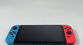 Fair
													Nintendo Switch - OLED - Red & Blue, 64 GB, photo 5 of 8
