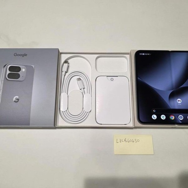 Google Pixel 10 Pro Fold - Unlocked, 256 GB, Moonstone, GU0NP