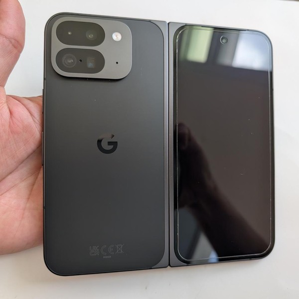 Google Pixel 9 Pro Fold - Unlocked, 512 GB, Obsidian, GGH2X