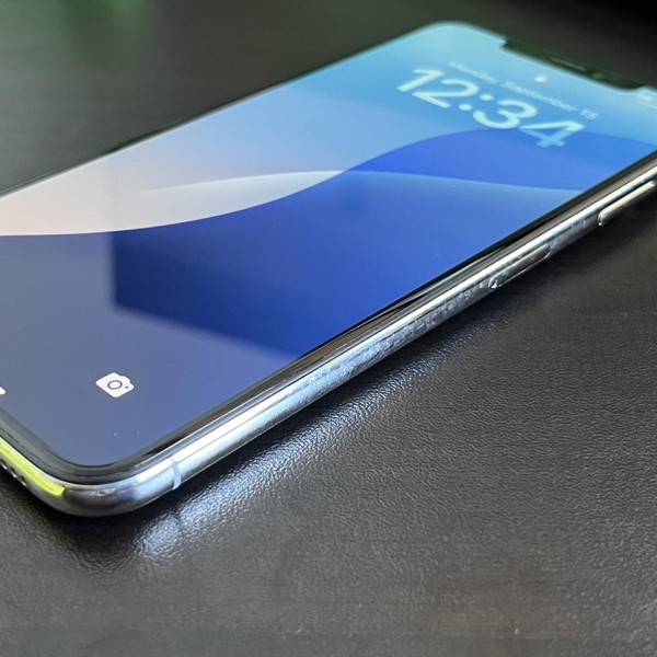 Apple iPhone Xs Max - Unlocked, 64 GB, Silver, A1921