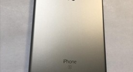 Mint
													Apple iPhone 6S Plus - Unlocked, Grey, 64 GB, A1687, photo 3 of 7