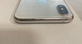 Good
													Apple iPhone Xs - Unlocked, Silver, 256 GB, A1920, photo 5 of 6