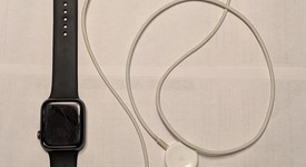 Good
													Apple Watch Series 4 44mm - Unlocked, Gray, A1976 - Cellular, Aluminum, photo 5 of 5