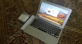 Fair
													MacBook Air 2011 - 11" - Silver, 64 GB, 2 GB, photo 1 of 10