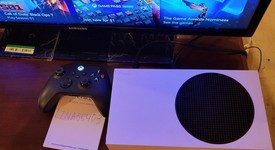 Good
													Xbox Series S (2020) - White, 512 GB, photo 3 of 9