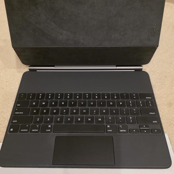 Apple Magic Keyboard for iPad Pro - Black