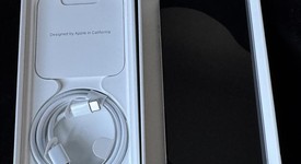 Mint
													Apple iPhone 15 Pro - Unlocked, White, 256 GB, A2848, photo 2 of 14