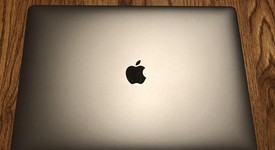 Good
													MacBook Pro 2016 (With Touch Bar) - 15" - Gray, 1 TB, 16 GB, photo 3 of 5