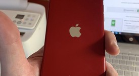 Fair
													Apple iPhone SE 3rd Gen 2022 - Unlocked, Red, 64 GB, A2595, photo 2 of 6