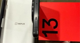 Mint
													OnePlus 13 - Unlocked, Black Eclipse, 512 GB, 16 GB, photo 4 of 9