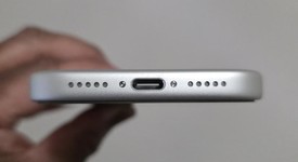 Mint
													Apple iPhone 17 Pro - Unlocked, Silver, 512 GB, A3256, photo 5 of 9