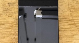 Mint
													Apple iPhone 12 - Unlocked, Black, 128 GB, A2172, photo 2 of 9