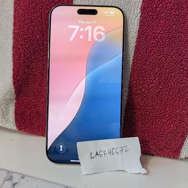 Apple iPhone 16 Pro Max - Unlocked, 1 TB, Natural, A3084