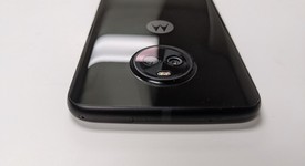 Mint
													Moto X4 - Unlocked, Black, 32 GB, 3 GB, Android One, photo 4 of 9