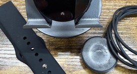 Good
													Samsung Galaxy Watch5 - Unlocked, Graphite, 40mm, photo 2 of 8