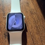 Good Apple Watch SE (1st Gen) 40mm - Silver, A2351 - GPS, Aluminum