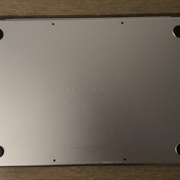 MacBook Pro 2021 - 16 inch - 1 TB, Gray, 32 GB, Apple M1 Max