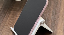 Mint
													Apple iPhone 15 - Unlocked, Pink, 128 GB, A2846, photo 2 of 7