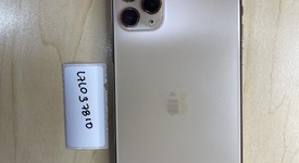 Good
													Apple iPhone 11 Pro Max - Unlocked, Gold, 64 GB, A2161, photo 3 of 7