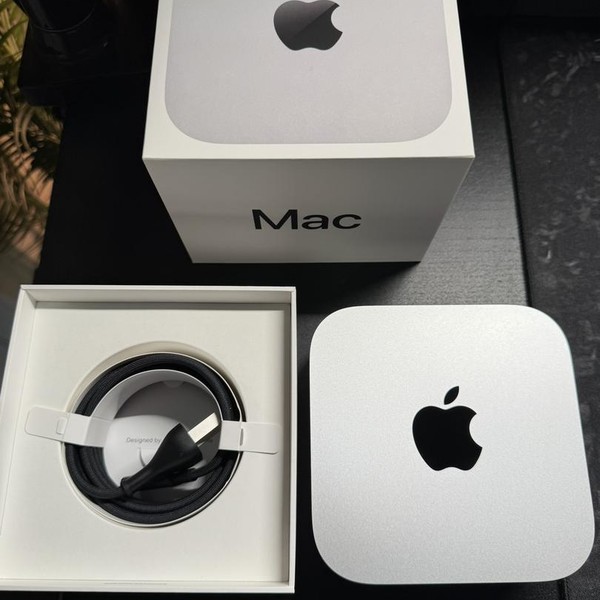 Mac mini 2024 - 256 GB, 16 GB, Apple M4