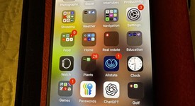 Mint
													Apple iPhone 15 Pro - Unlocked, Black, 128 GB, A2848, photo 3 of 11