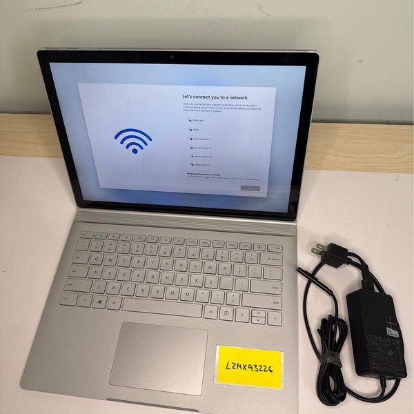 Microsoft Surface Book 3 - 256 GB, 16 GB, Intel Core i7, 13.5 inch