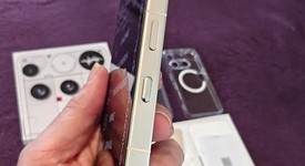 Mint
													Nothing Phone (3) - Unlocked, White, 512 GB, 16 GB, photo 5 of 8