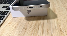 Mint
													Apple iPhone 13 - Unlocked, Starlight, 128 GB, A2482, photo 3 of 8