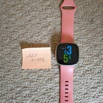 Mint Fitbit Versa 3 - Gold
